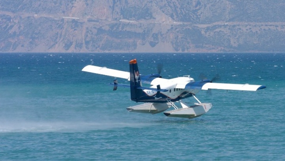 Ξεκινούν οι πρώτες πτήσεις με υδροπλάνα στην Ελλάδα 